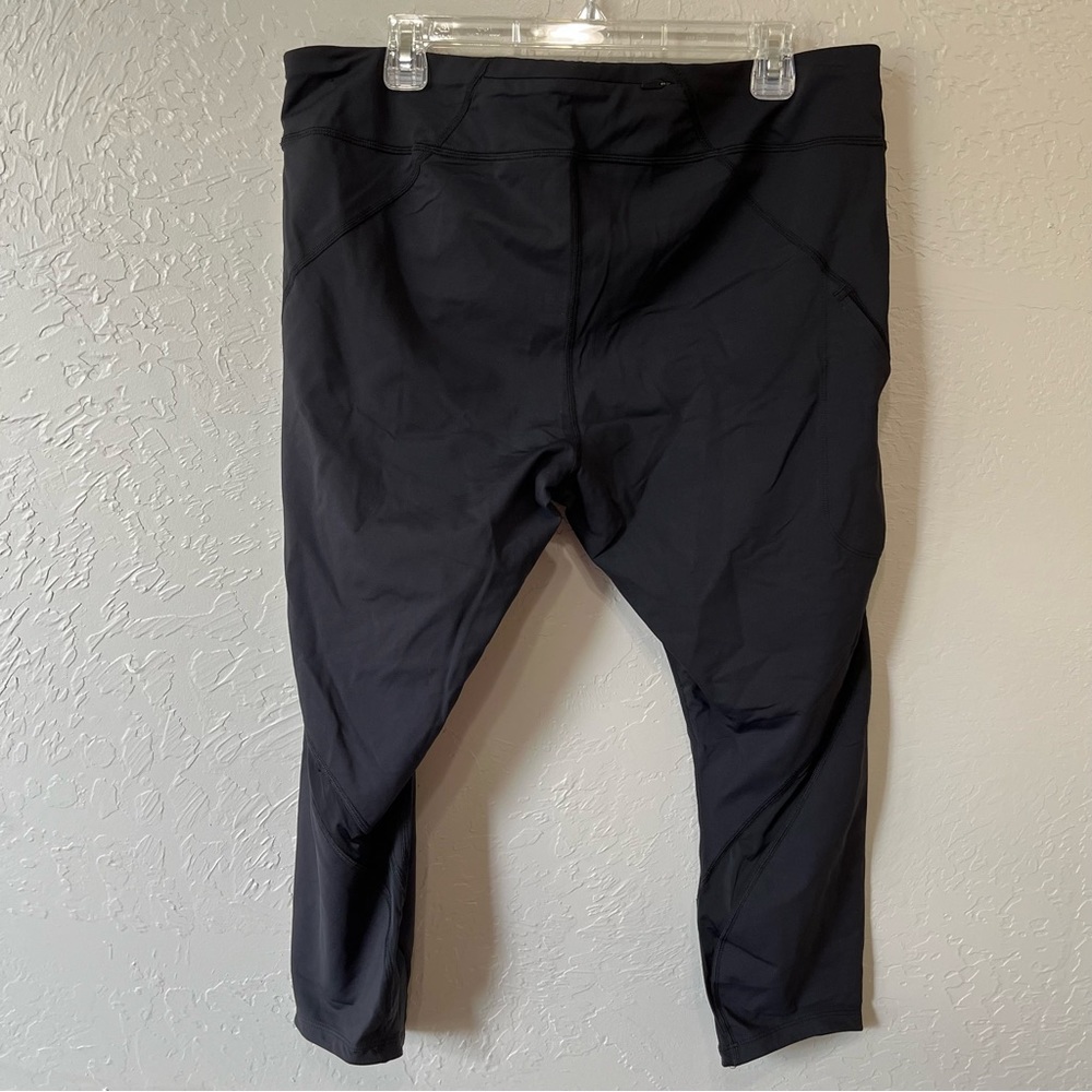 Nike Black Women's Leggings Cropped Capri - Picture 4 of 12